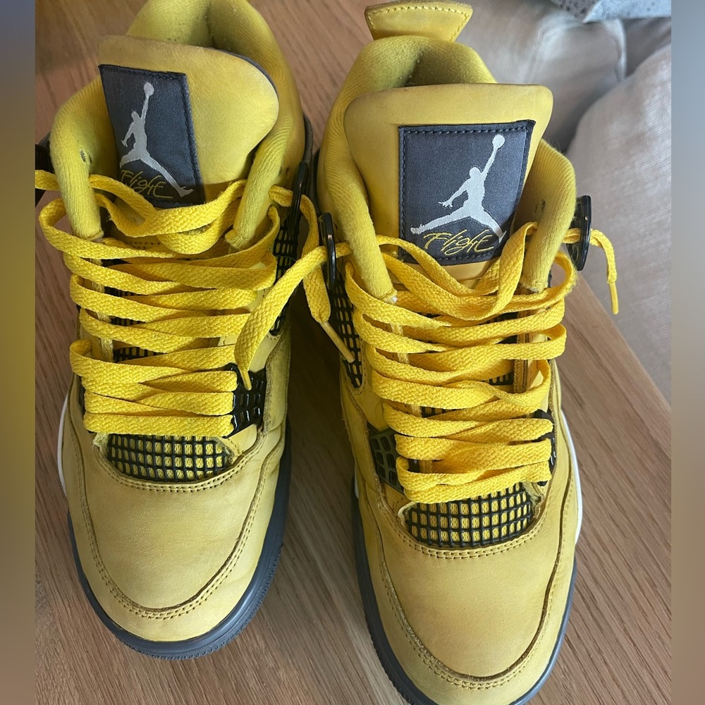 Nike air Jordan 4 retro